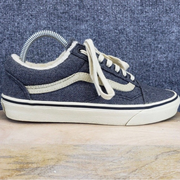 VANS Old Skool Sherpa Womens Size 9 Gray Low Top Sneakers Shoes 721454 - Picture 4 of 12